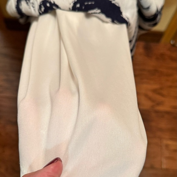 Nina Leonard women’s medium lined dress. Black/ white - Picture 10 of 11